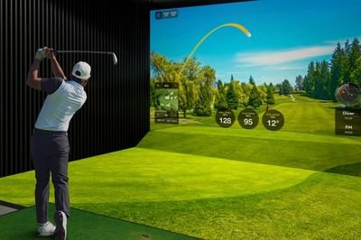 Purva Hallmark Golf Simulator